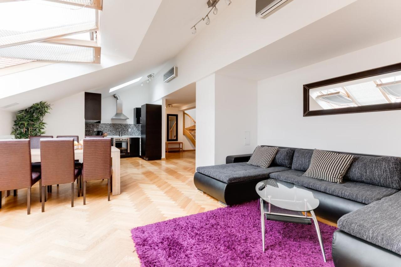 Jt'S Apartments Bilkova Str. Praga Esterno foto