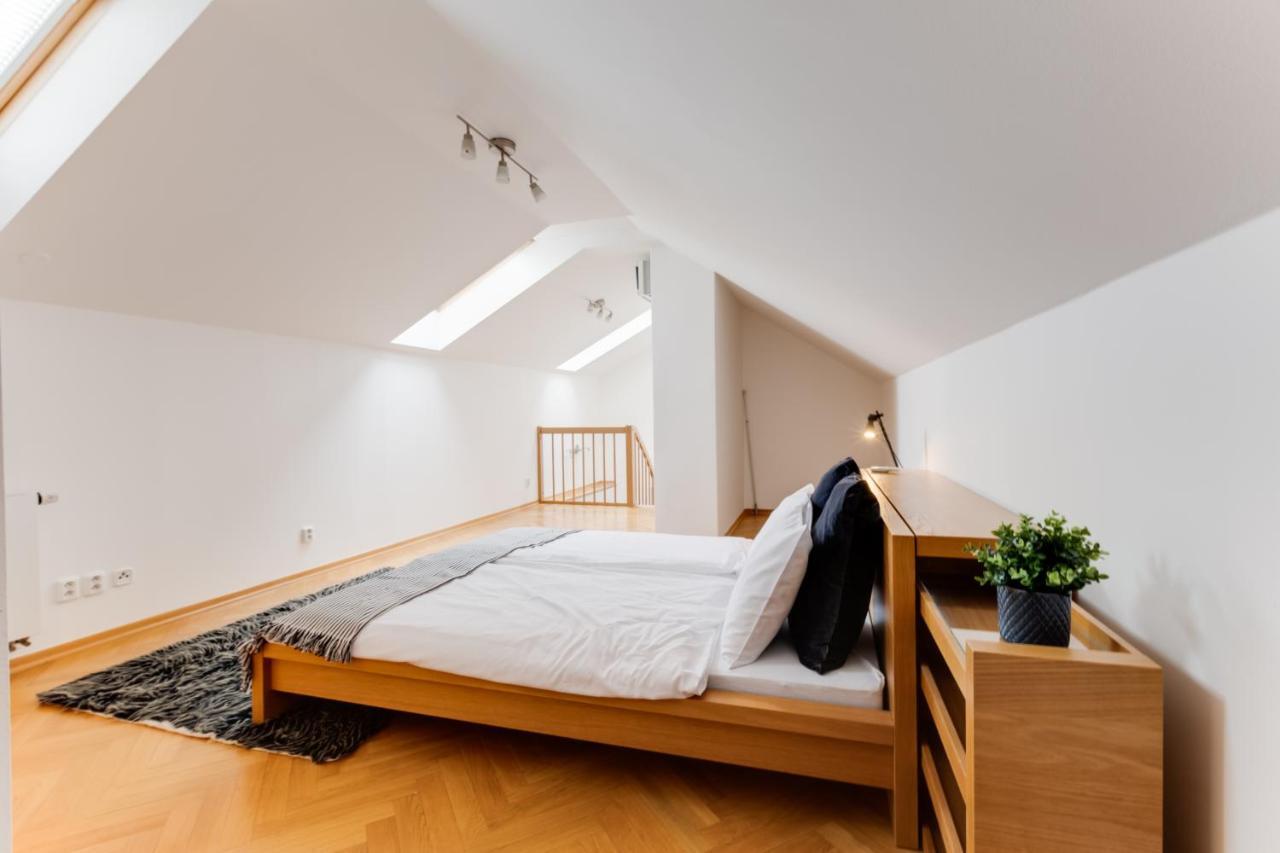 Jt'S Apartments Bilkova Str. Praga Esterno foto